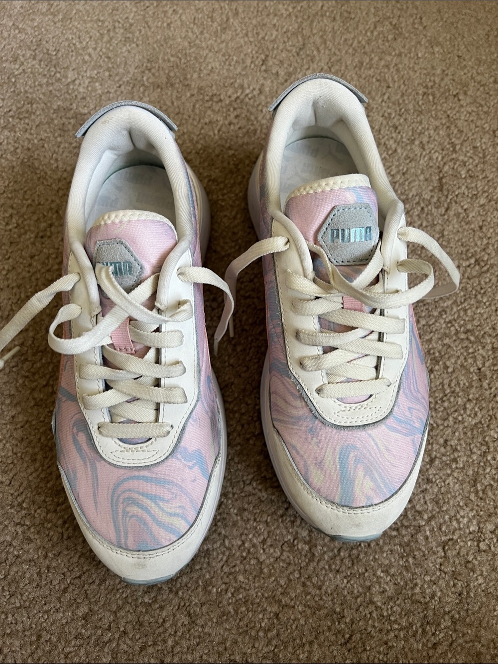 Puma women Pink Marble Pattern Lace-Up Sneakers